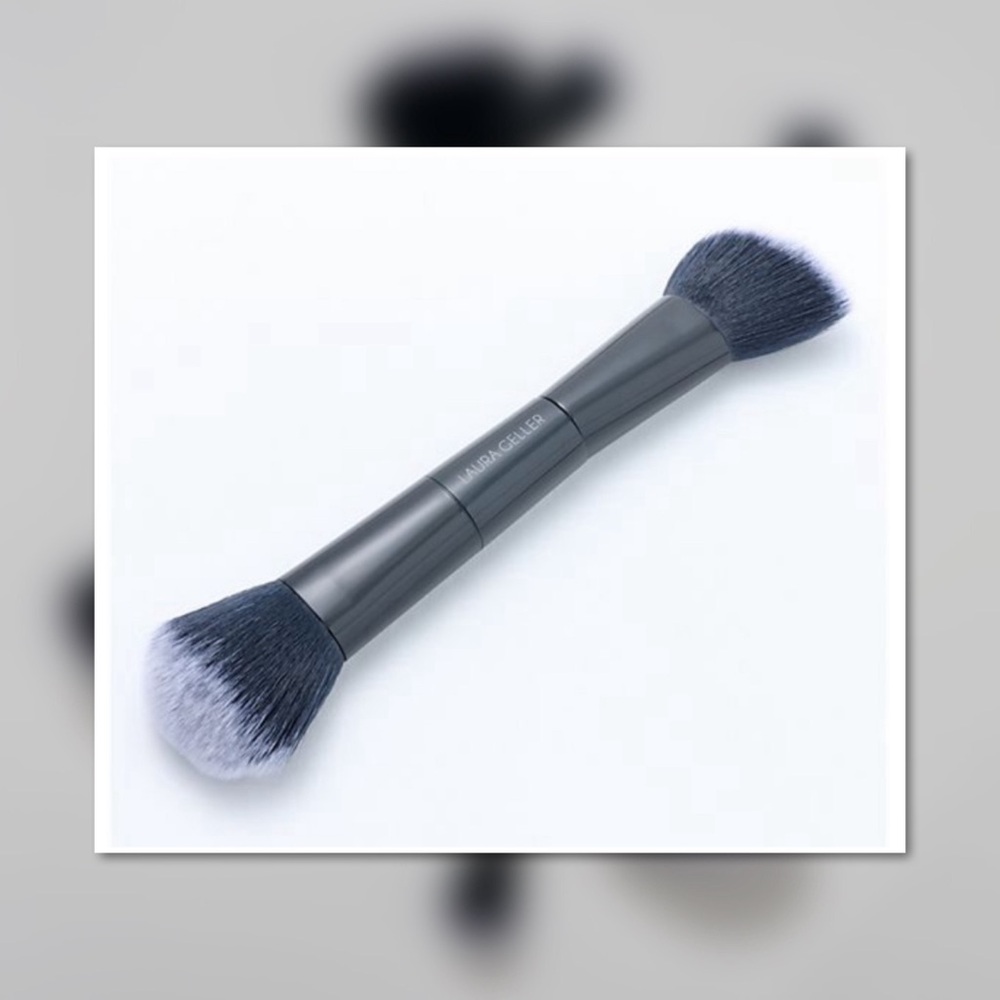 Laura Geller 
Dual-Ended BLUSH and BRONZER Precision Brush - Picture 2 of 6